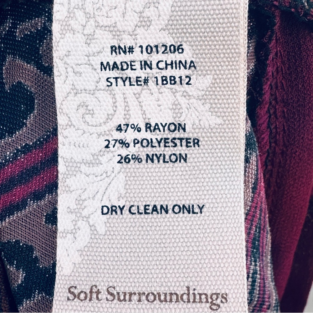 Soft Surroundings Velvet Wine Paisley Topper Kimono - Picture 16 of 16